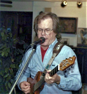 Timo is sponsored by Godin Guitars Canada